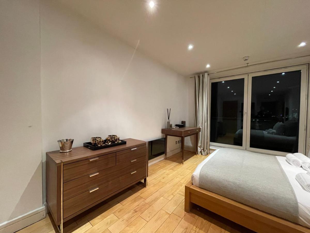 Stunning Westminster Apartment - 9 Albert Londra Dış mekan fotoğraf